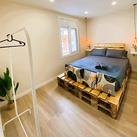 Daire Brand New In Bcn With For Photos *
